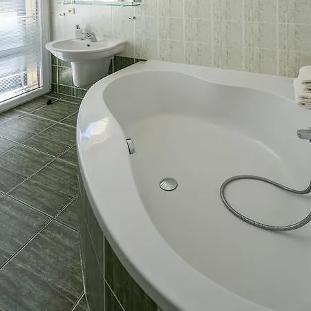 Vila Credo Pensjonat 3*